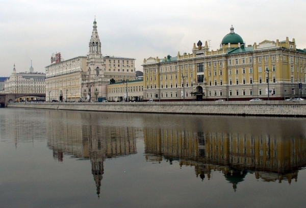 В Москве готовят проект благоустройства Софийской набережной