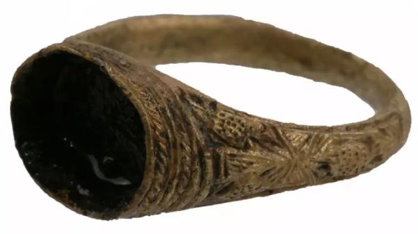 Ценные исторические находки с Чижевского подворья впервые представлены широкой публике Ценные исторические находки с Чижевского подворья впервые представлены широкой публике